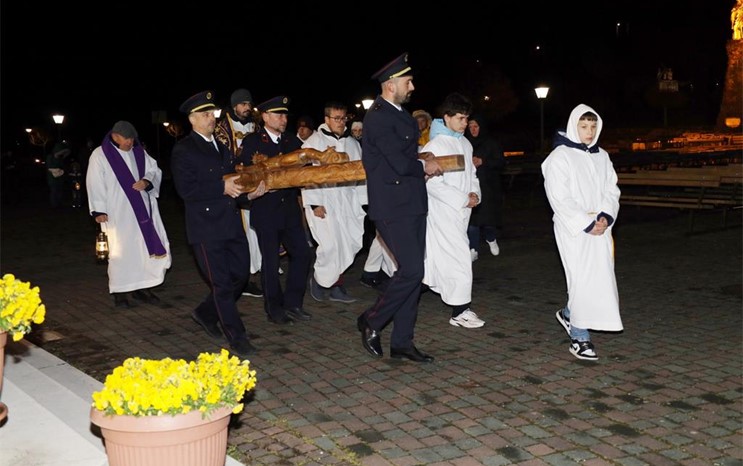 Održan križni put sa svijećama na žalosni petak u Mariji Bistrici